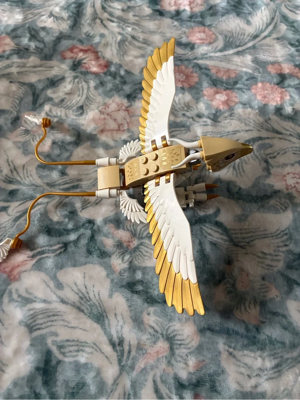 Lego golden griffin
